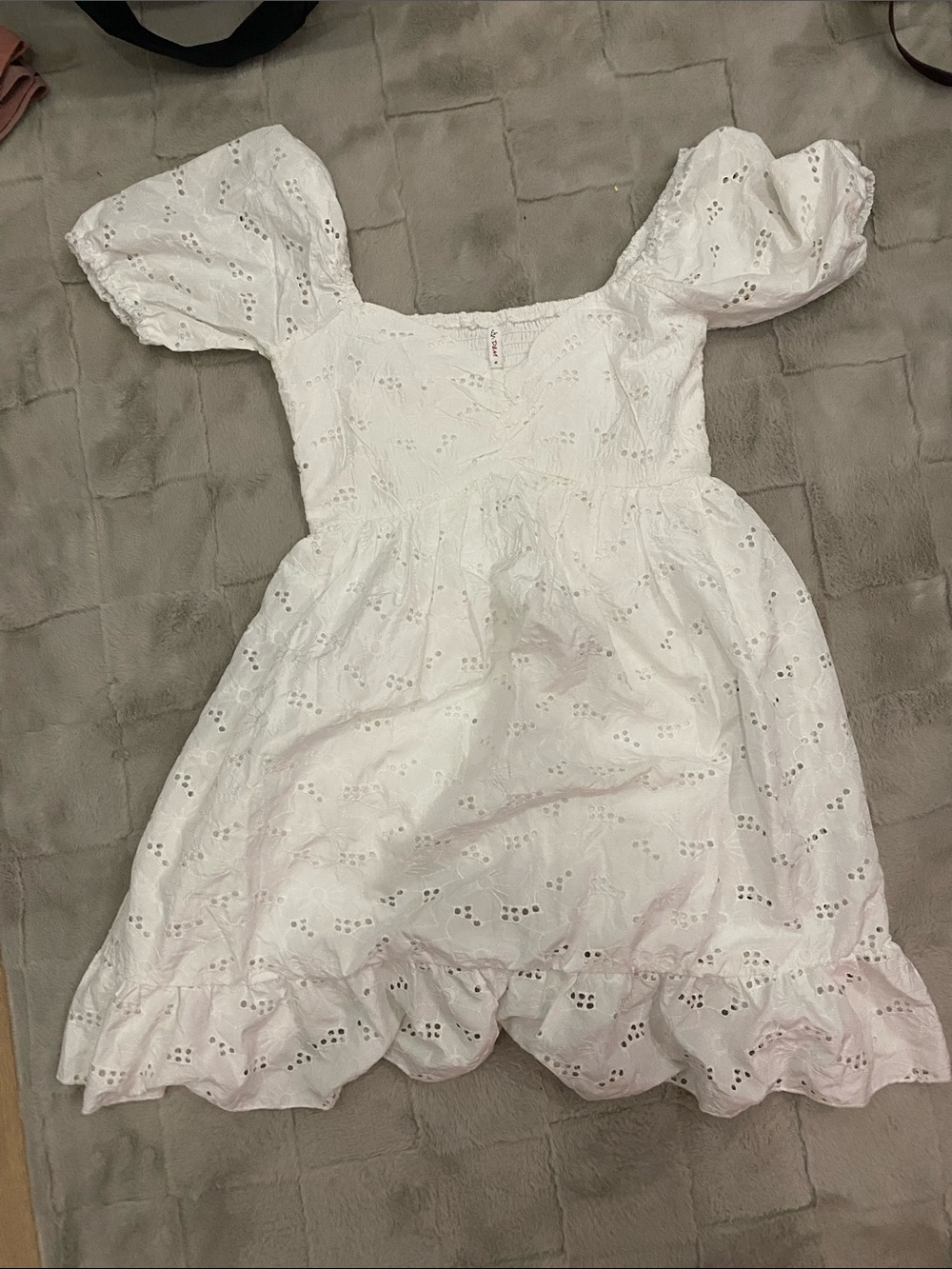White Eyelet Puff-Sleeve Casual Dress